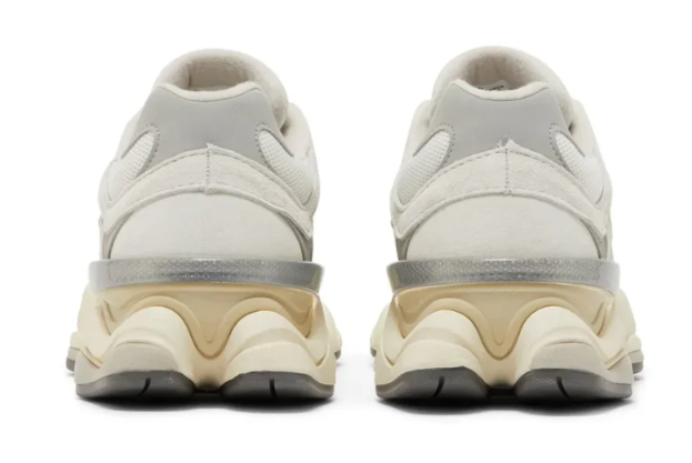 9060 Sea Salt White